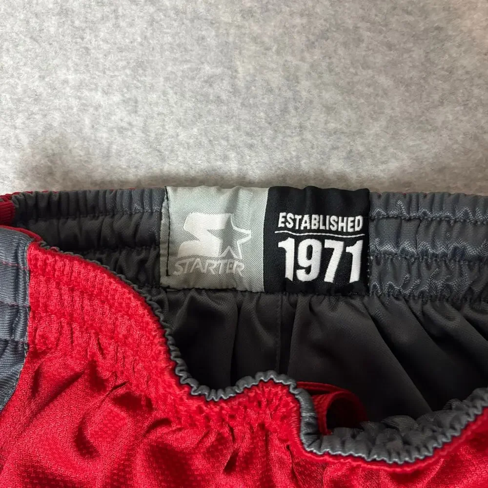 Vintage 90s Y2K Starter Men's Red/Gray Basketball Athletic Shorts - Size S
